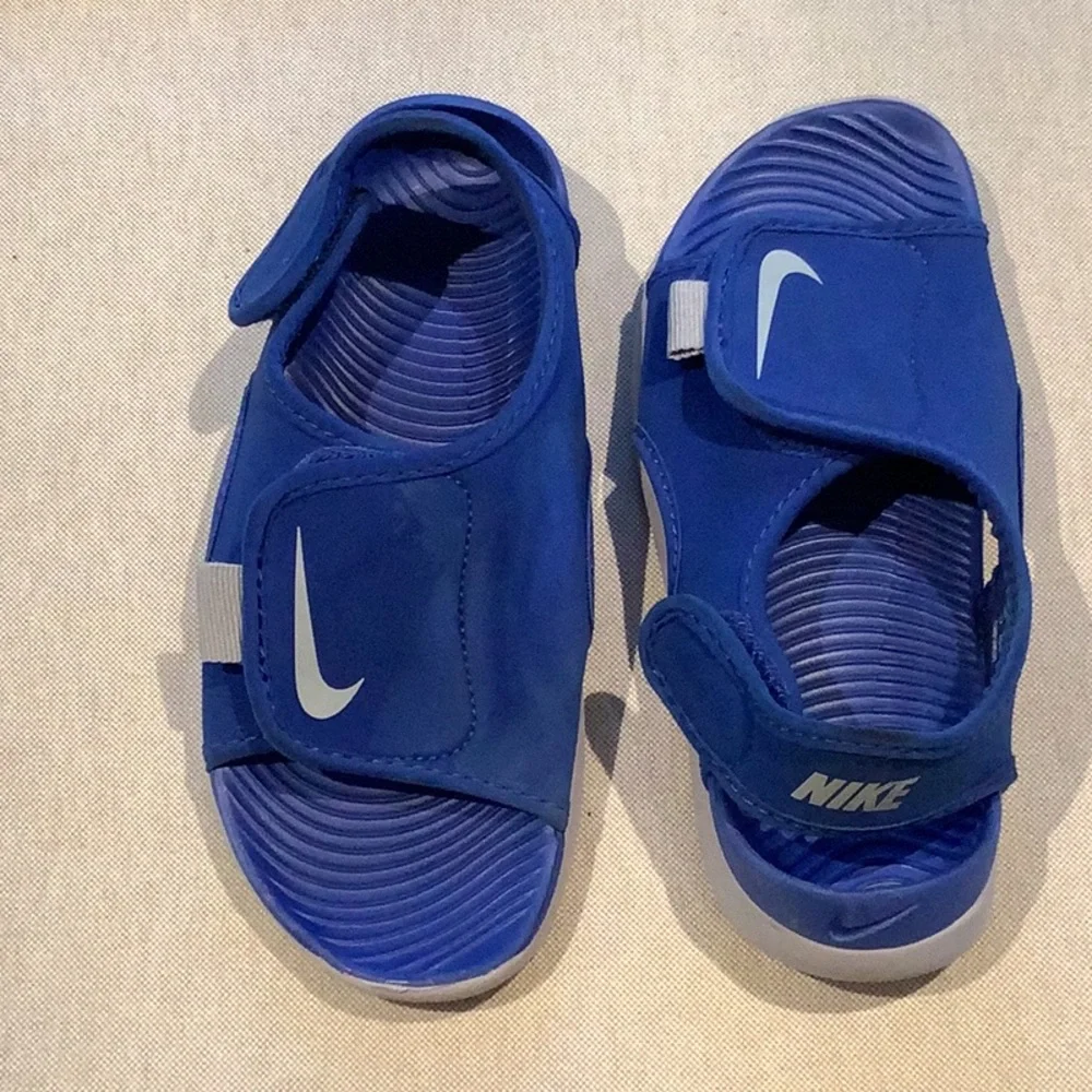 Nike - Land or Water SANDALS - LITTLE/BIG KIDS - Game Royal/Wolf Gray Boys